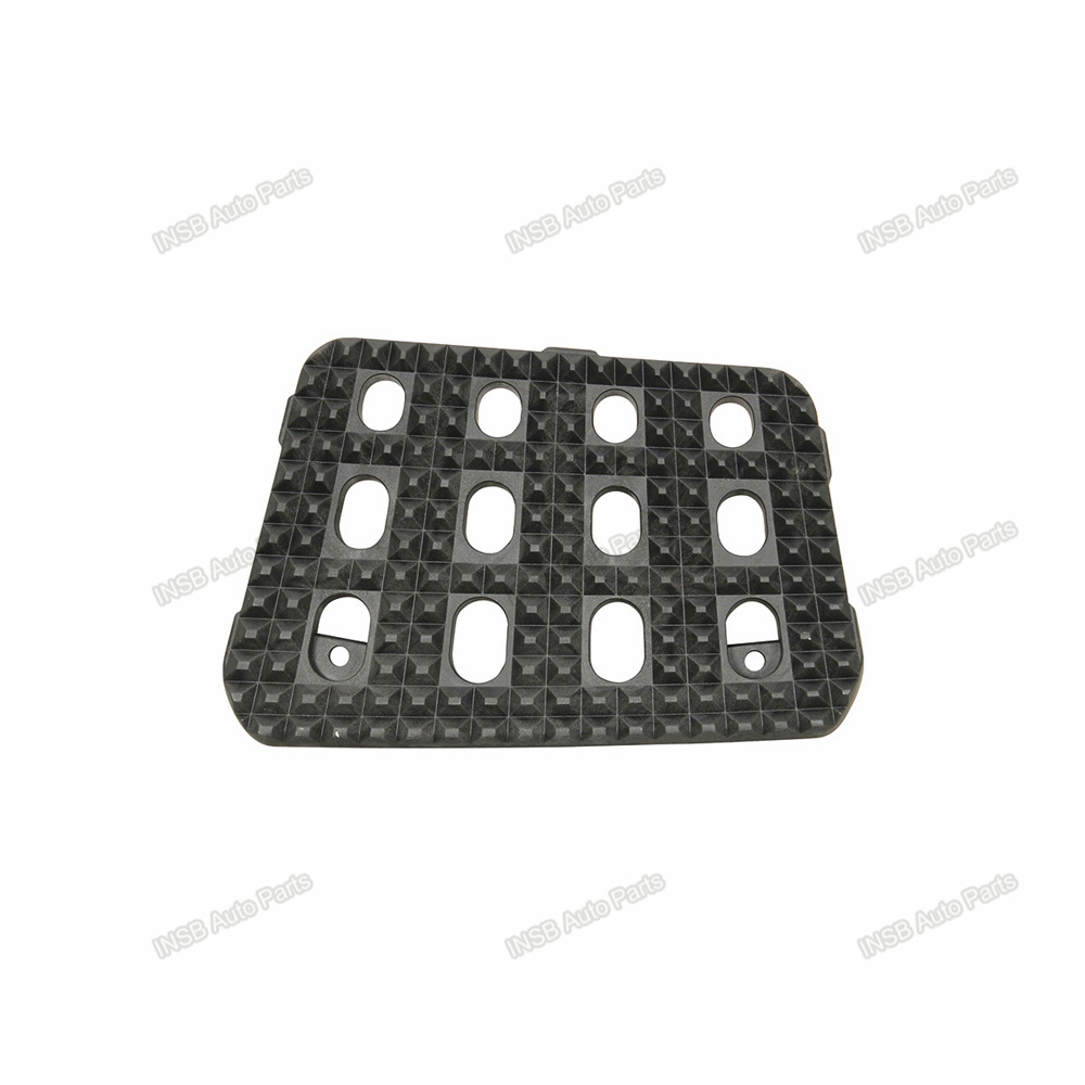 FOOT STEP plate plastic RH For IVECO EUROCARGO 2015-on Truck Spare Parts INIV9018-P