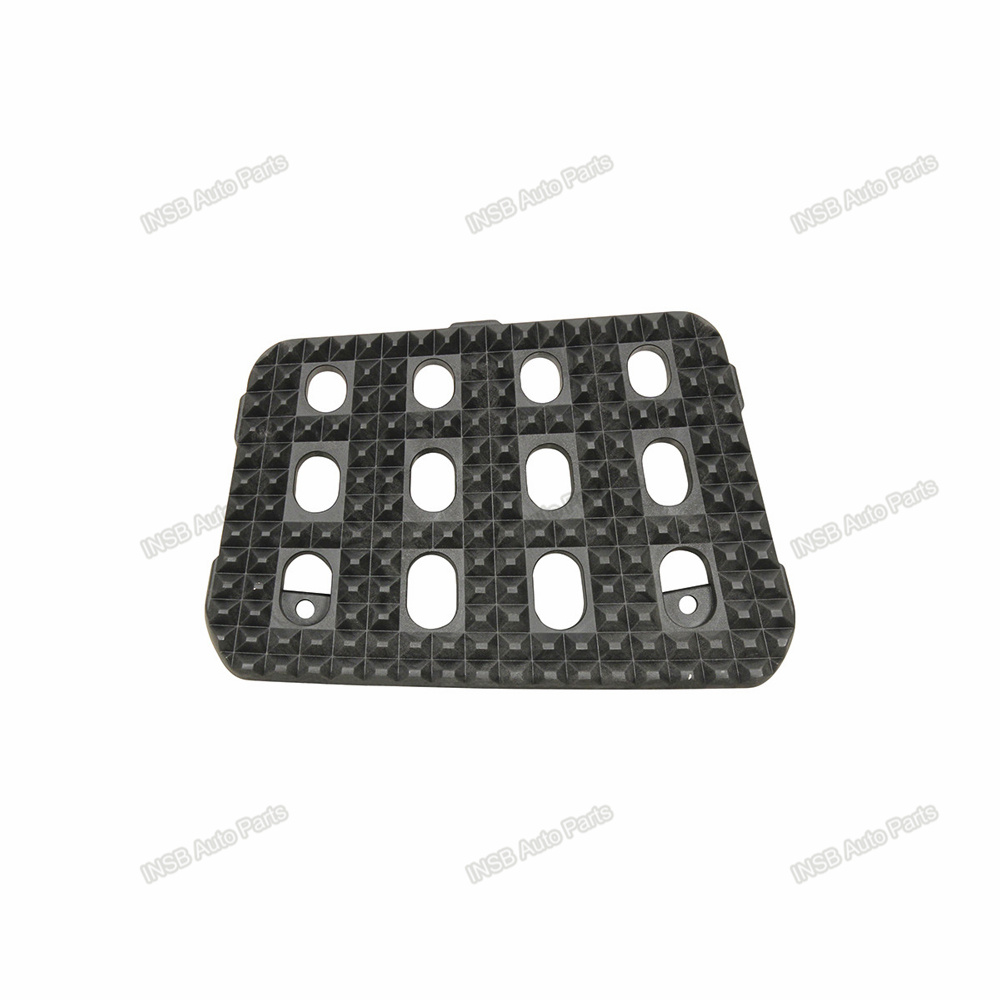 504329077 FOOT STEP plate plastic LH For IVECO EUROCARGO 2015-on Truck Spare Parts INIV9019-P