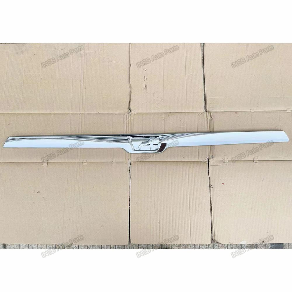 81611500155 Chrome Front Panel Grille Garnish for MAN TGX TGS TGL TGM TG1 truck part INM3128