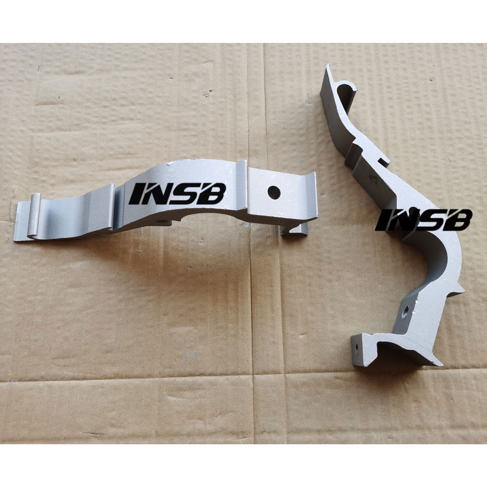 20583434 20498620 7420583434 REAR MUDGUARD UPPER BRACKET BIG For RENAULT NEW PREMIUM INR2011