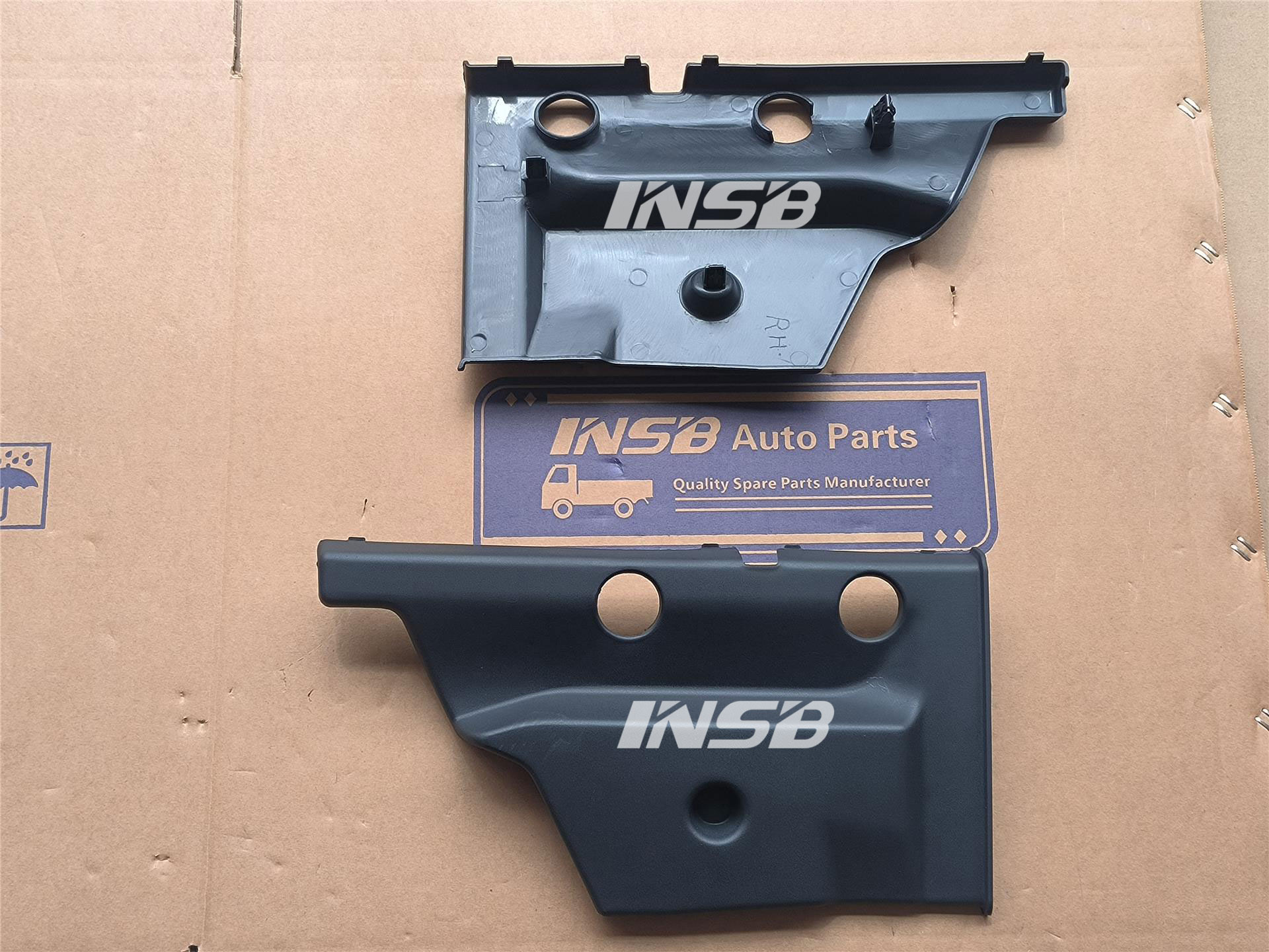 7482396427 7482585426 7482396425 7482585425 HEADLAMP CASE COVER RH/LH For RENAULT T Range T Series NR5060 INR5061