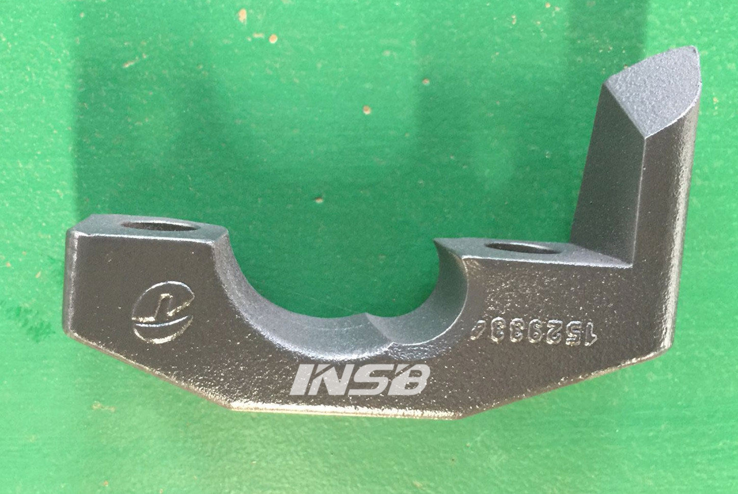 1529334 Cabin Shock Absorber Bracket for volvo truck parts