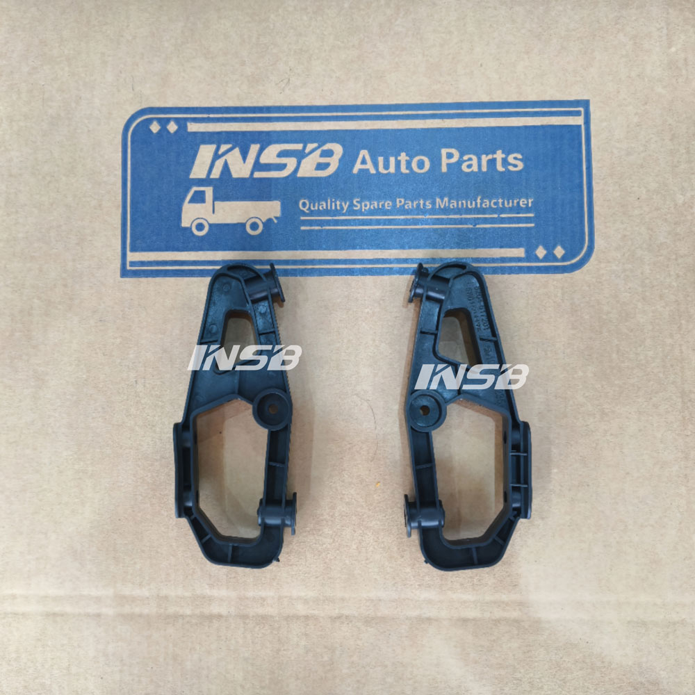 8204-63821 8204-63821 Sunvisor Bracket Small for Hongyan Truck Parts INHY01016
